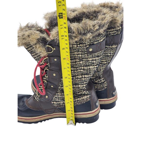 Sorel Tofino Boots Womens 9 Faux Fur Waterproof Winter Snow NL2388-231 Gorpcore - Picture 13 of 16